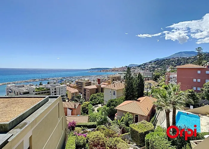 Splendide 2 Pieces Climatise Avec Piscine Et Garage Prive - Fr-1-647-6 Apartment *